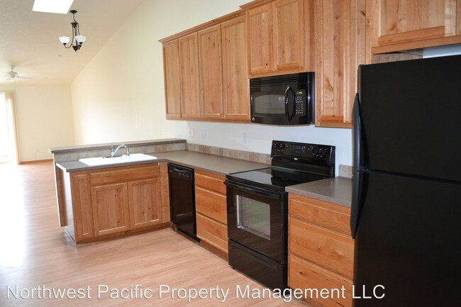 Foto del edificio - 619-621 Broad St S
