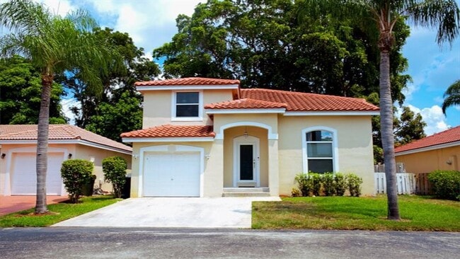 Building Photo - 6054 NW 45th Way