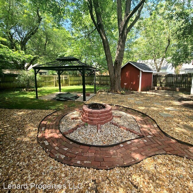 Building Photo - 3 br, 2 bath House - 1815 S Florence