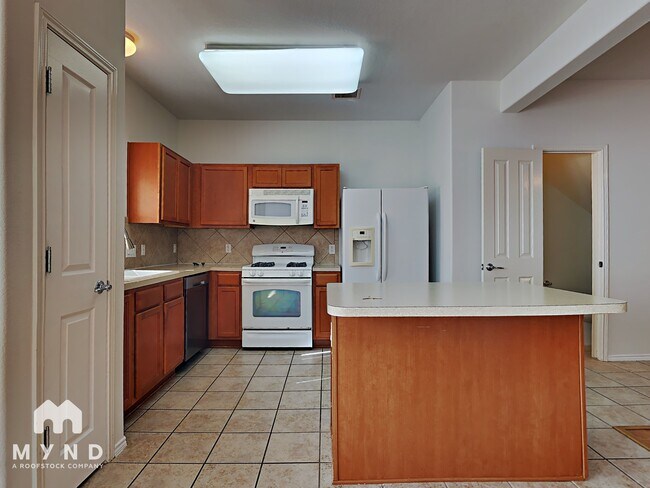 Foto del edificio - 23613 Twisting Falls Dr