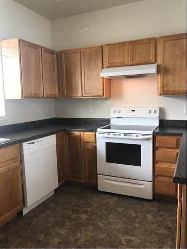 Building Photo - Lovely Split-Level Home in South Loveland/Berthoud