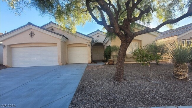 Building Photo - 2109 Arpeggio Ave