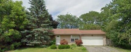 Building Photo - 40636 Village Wood Rd