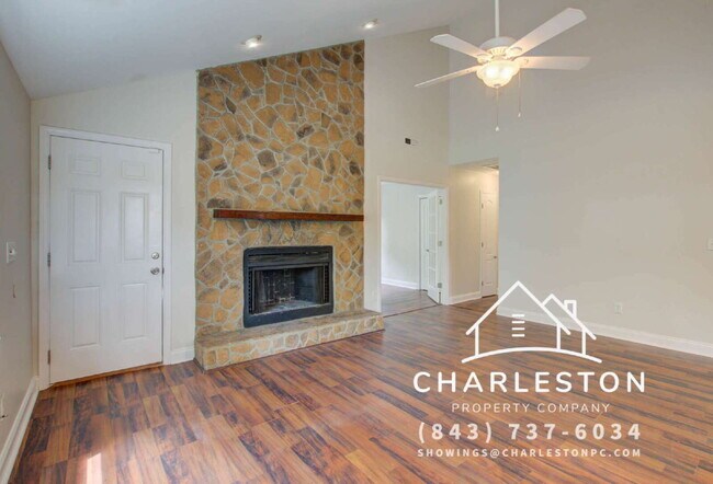 Foto del edificio - 8115 Pleasant Ridge Dr