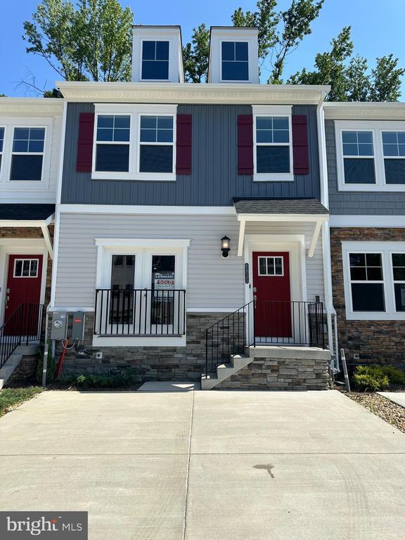 Foto del edificio - 6835 Winterhill Ln