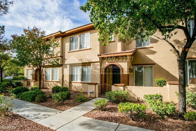 Building Photo - 3 br, 2.5 bath Condo - 10180 DEERFIELD BEA...