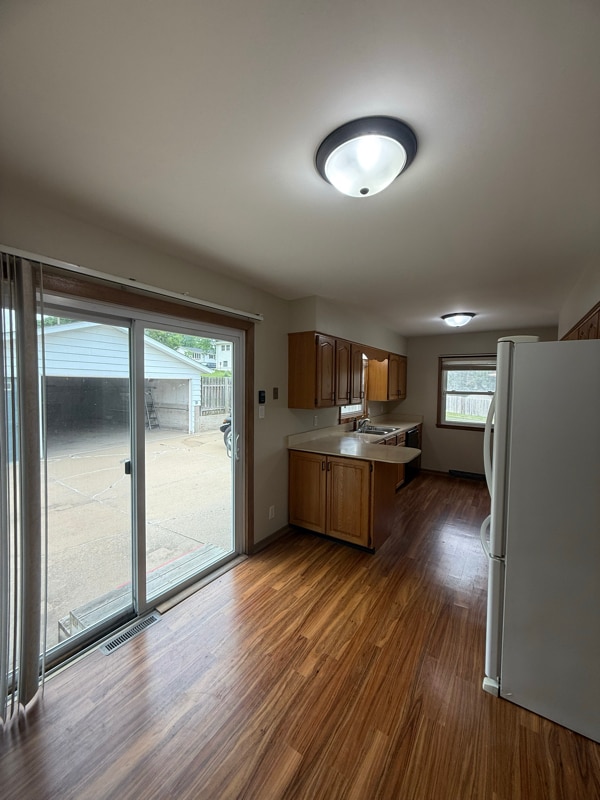 Building Photo - 3624 Bel Air Dr SE