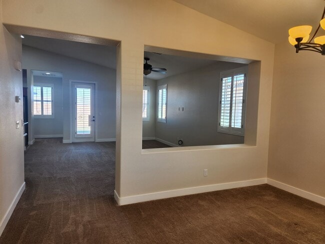 Foto del edificio - Lovely Home in Billbray Ranch