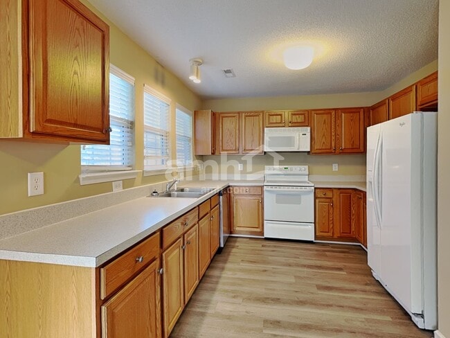 Foto del edificio - 3626 Sunset Hollow Dr