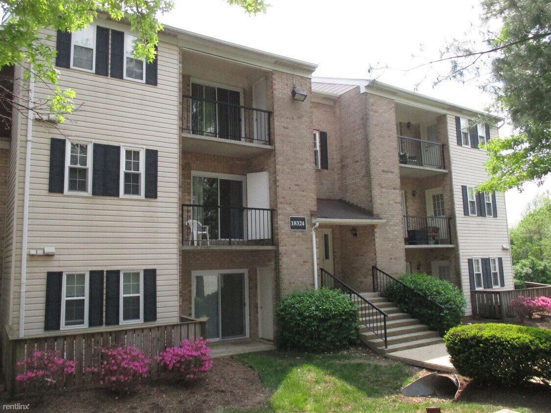 18324 Streamside Dr Unit Apt 202, Gaithersburg, MD 20879 Condo for