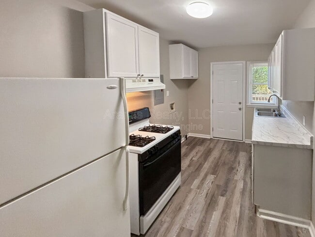 Photo - 263 Victory Dr SE Townhome