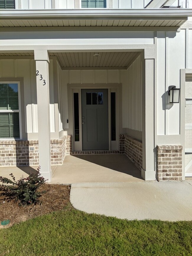 Building Photo - 2021 Brand New Construction!