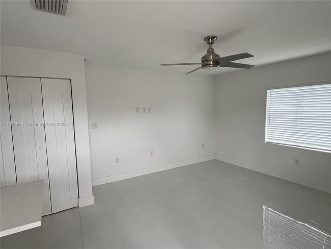 Building Photo - 29905 SW 149th Ct