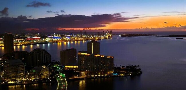 Foto del edificio - 951 Brickell Ave