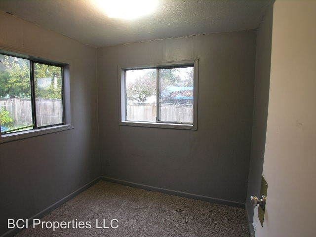 Building Photo - 610 167th Street Ct E