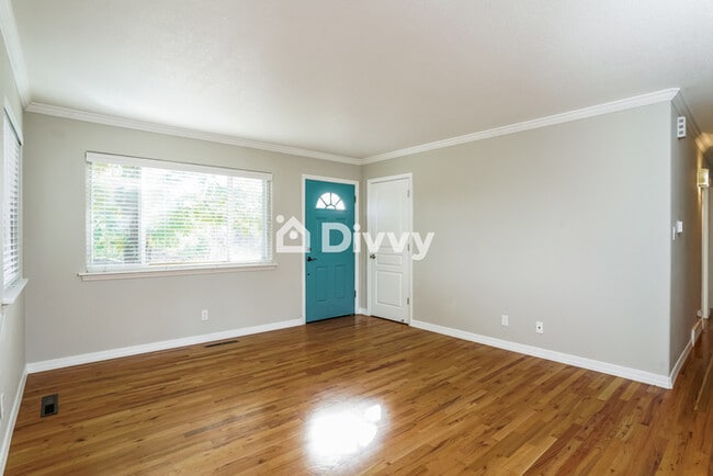 Building Photo - 134 Clarksley Rd, Manitou Springs, CO 80829