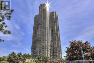 Building Photo - 1-1811 Palace Pier Ct