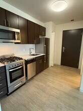 Building Photo - 152 W Superior St