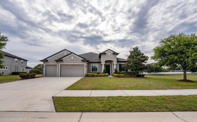 Foto del edificio - 913 Buckhurst Dr