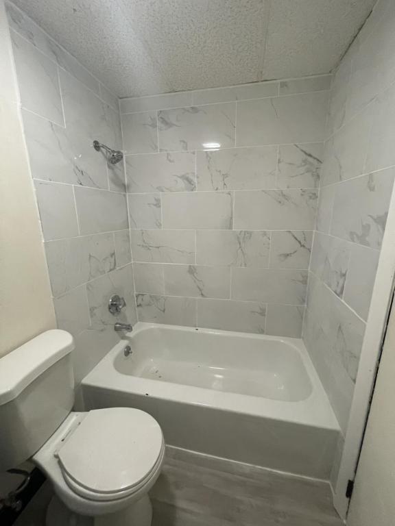 Building Photo - 55 Green Street