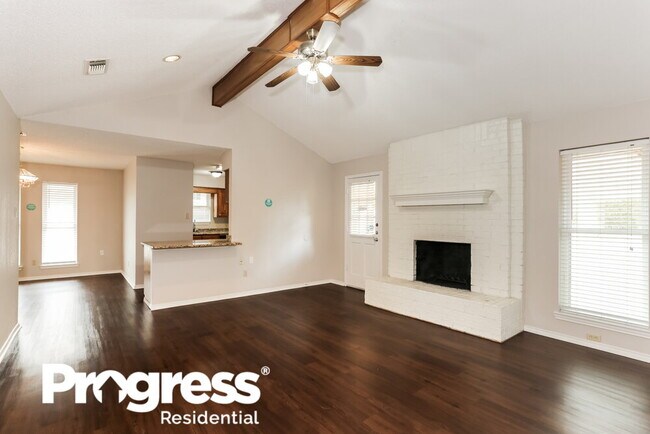Building Photo - 2117 Tippy Terrace