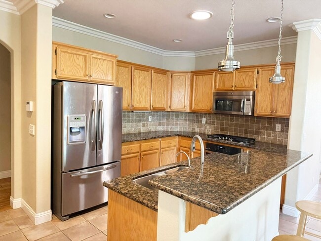 Building Photo - Home for Rent in Carmichael, CA