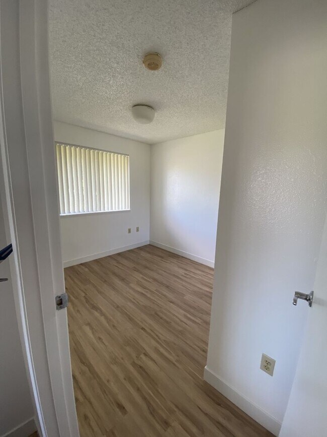 Building Photo - Kuulako - Mililani Mauka 2-BR, 2-BA, 2-Parking