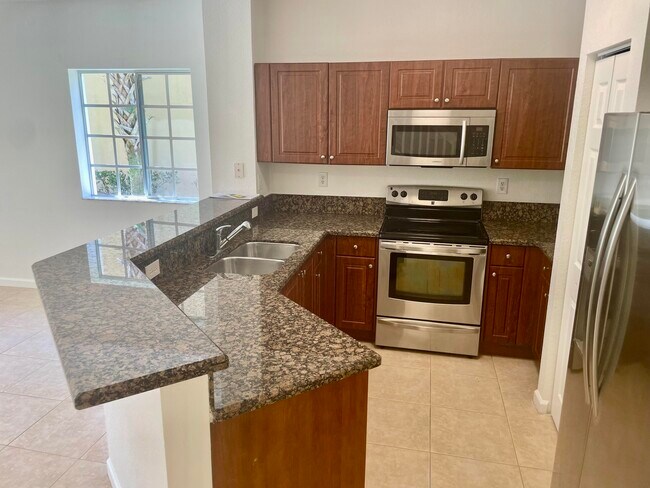 Foto del edificio - 5156 SE Mariner Garden Cir