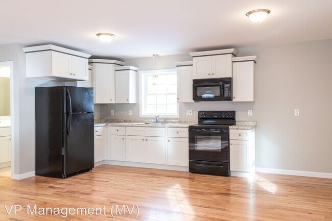 Foto del edificio - 1182-1184 Worcester St