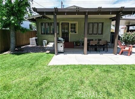 Primary Photo - 4190 Jurupa Ave
