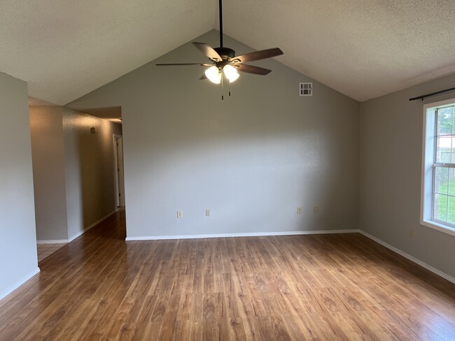 Livingroom and hallway to bedrooms - 1004 S Dogwood St