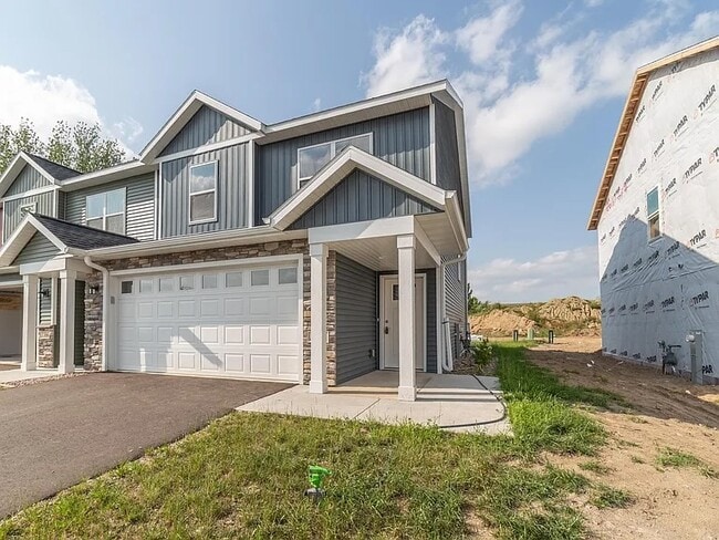 Building Photo - 3308 Green Pastures Ln