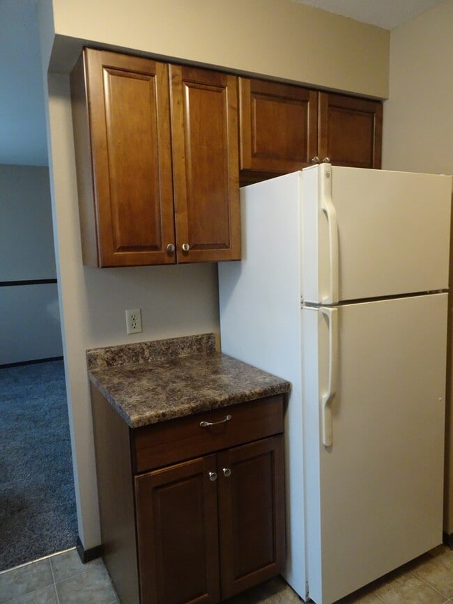 Foto del edificio - 404 Plaza Heights Rd