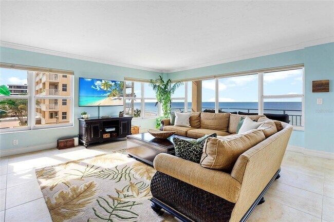 Building Photo - 603 Longboat Club Rd