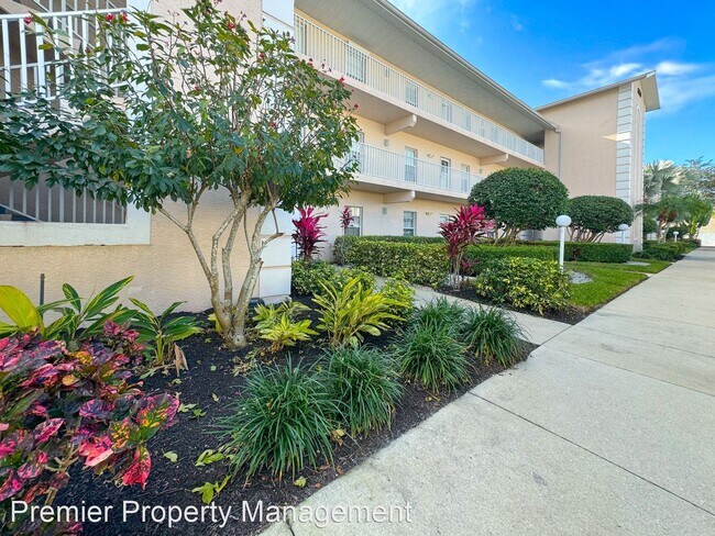 Foto del edificio - 3 br, 2 bath House - 3250 Cypress Glen Way...