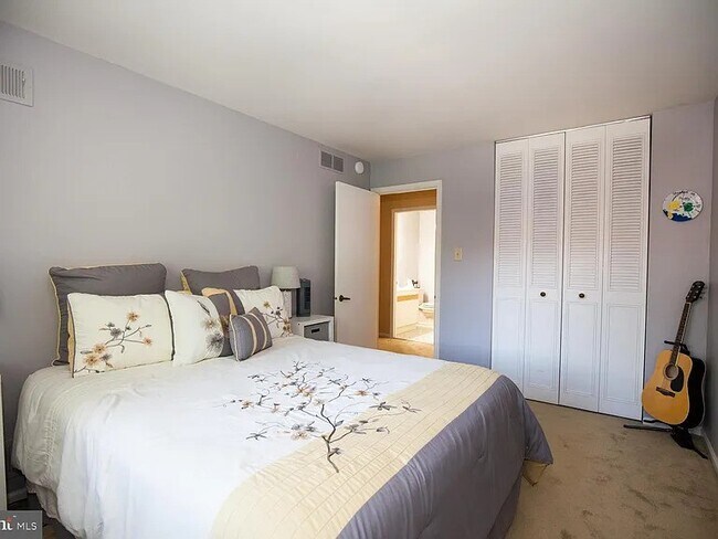 Foto del edificio - 224 Towyn Ct