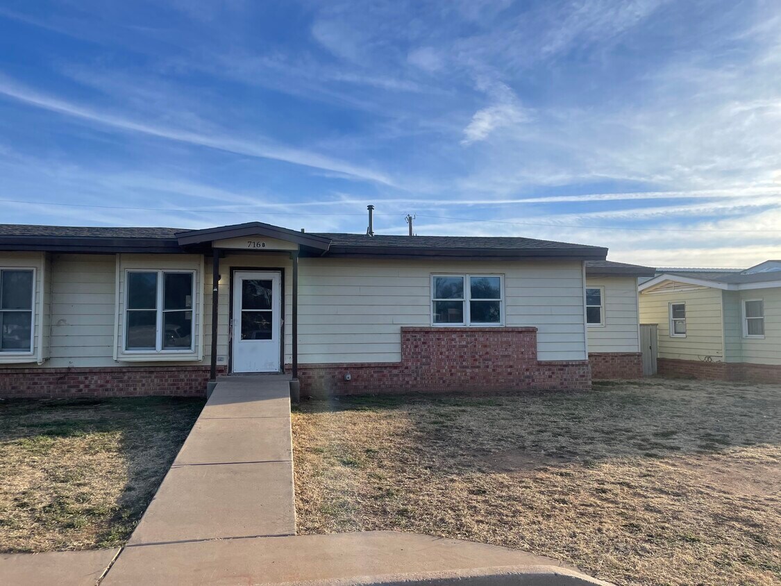 Foto del edificio - 712 16th St