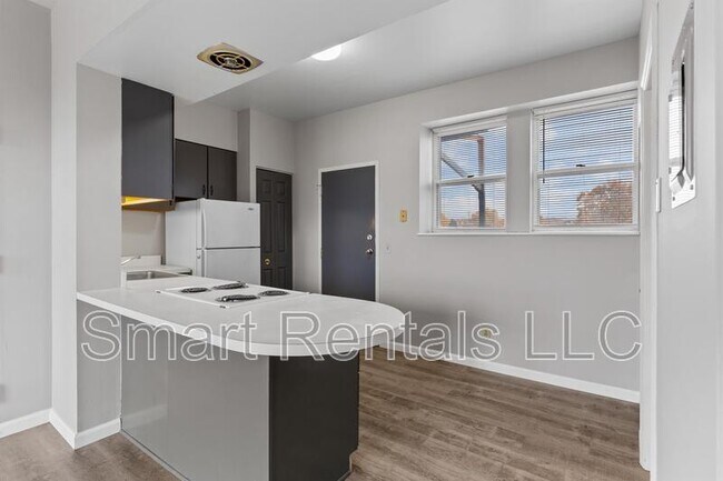 Foto del edificio - 1642 S 39th St