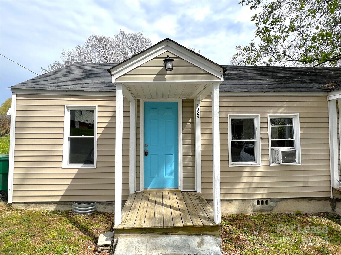1024 Wood St, Albemarle, NC 28001 Condo for Rent in Albemarle, NC
