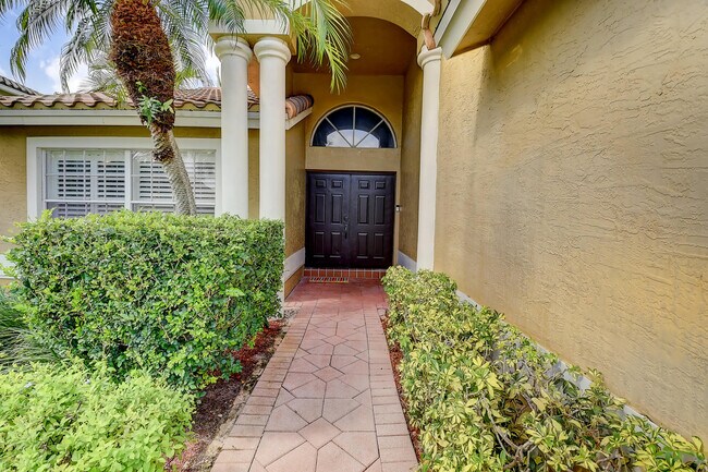 Foto del edificio - 19483 Black Olive Ln