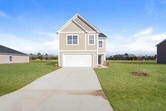 Building Photo - 148 King Buck Dr
