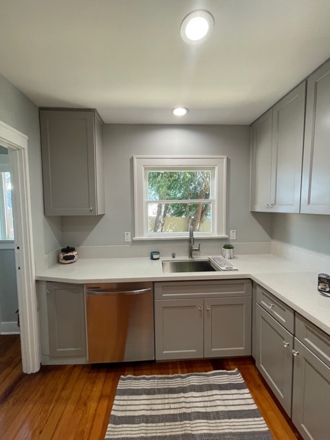 Kitchen - 2556 El Molino Ave
