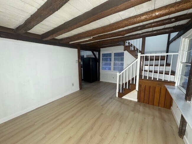 Foto del edificio - Millerton