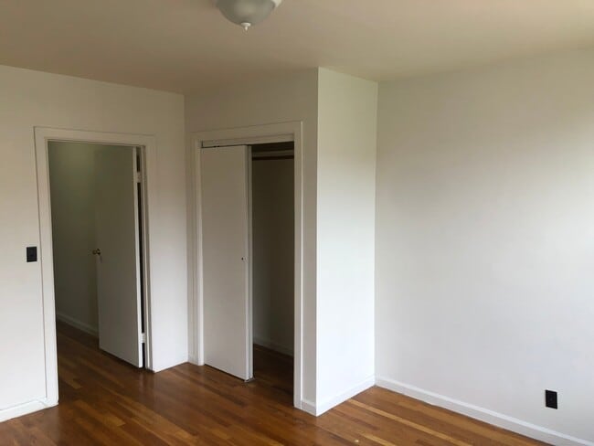 Foto del edificio - 2244 1st Avenue