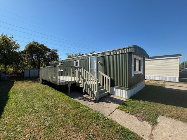 Building Photo - 831 N Pontiac Trail