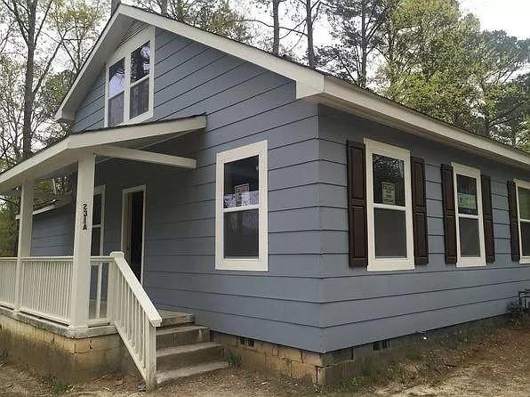 Building Photo - 235 Addington Dr