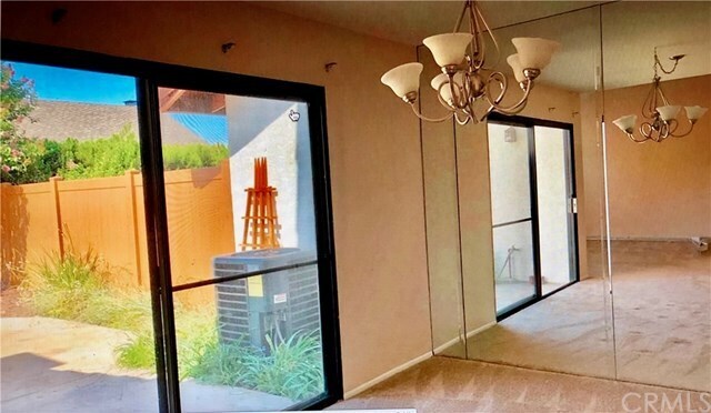 Foto del edificio - 1213 E Palm Dr