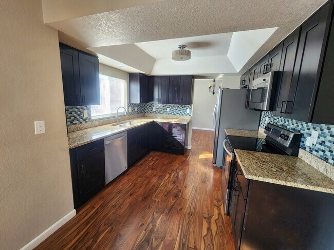 Foto del edificio - 18972 E 44th Pl