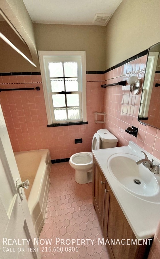 Foto del edificio - 3638 Lindholm Rd