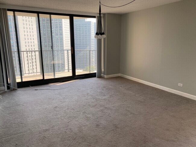 Foto del edificio - 3660 N Lake Shore Dr